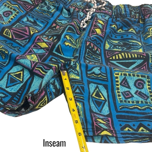 Maui and Sons Hawaiian Surf Printed Swim Trunks Beach
Waves Resort Men’s Size S - Picture 11 of 11